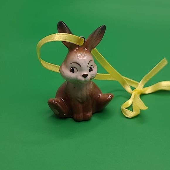 Goebel Easter "Picks of the Litter" 6 piece Rabbit ornament set - Picture 3 of 12